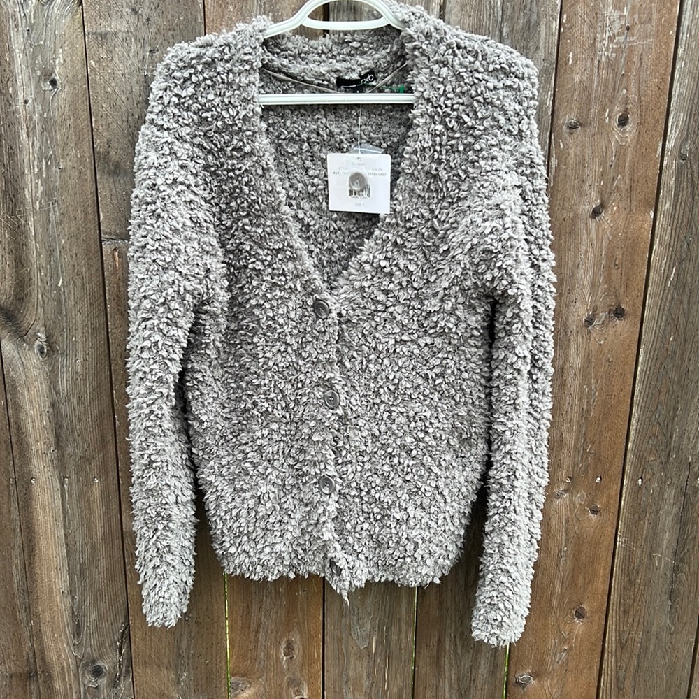 RXB Women's Boucle Knit Button Down Cardigan Soft Fuzzy Size Small Silver NWT